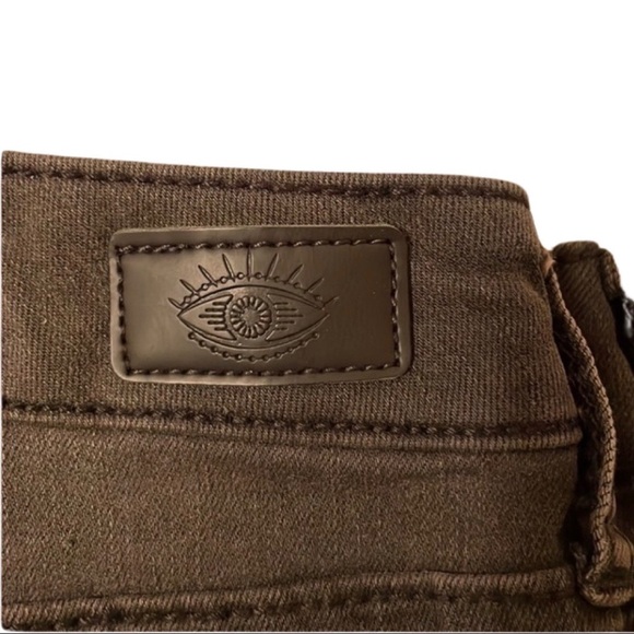 Sofia Vergara Rosa High Rise Curvy Ankle Studded Jeans Size 20 - Picture 2 of 11